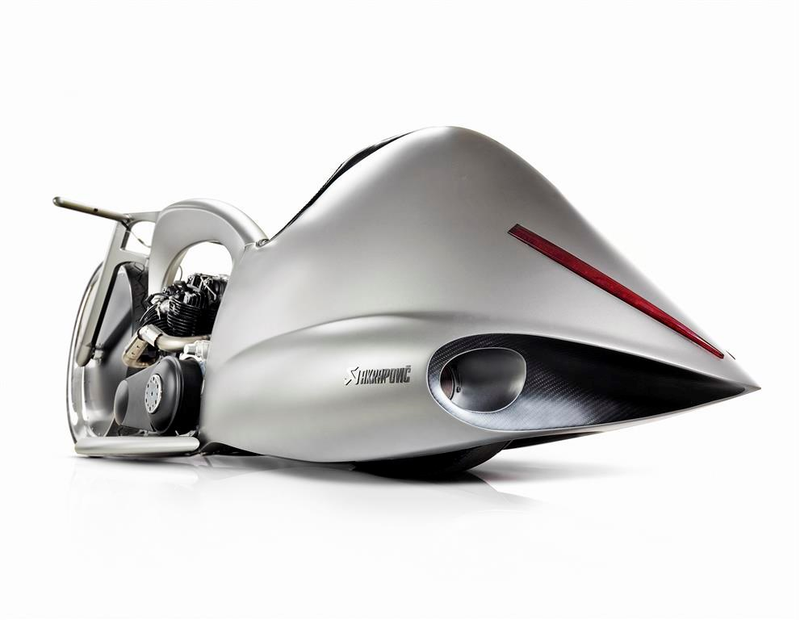 Illustration for article titled The Akrapovič Full Moon bike is like a Vespa from the future